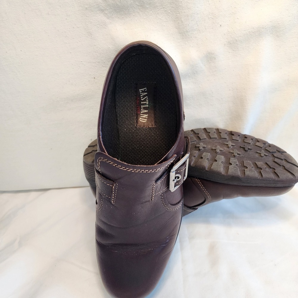 Eastland Leather Buckle Accent Clogs Comfort Shoes Brown Size 10 - Picture 5 of 6